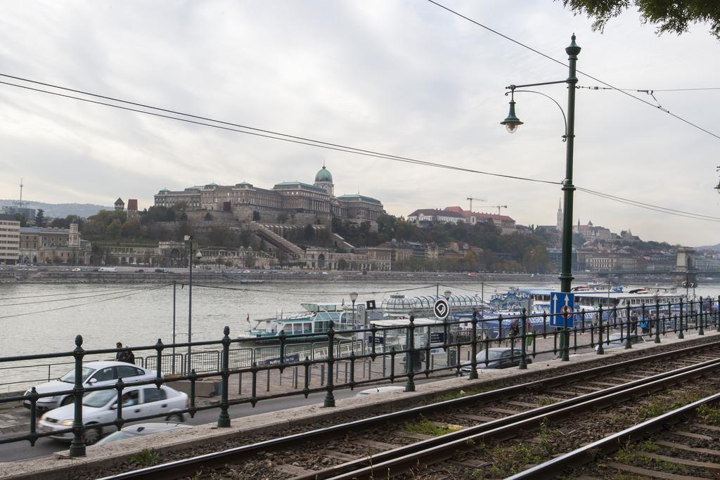 Ilona 2 Bedrooms Apartment In The Center Budapeste Exterior foto